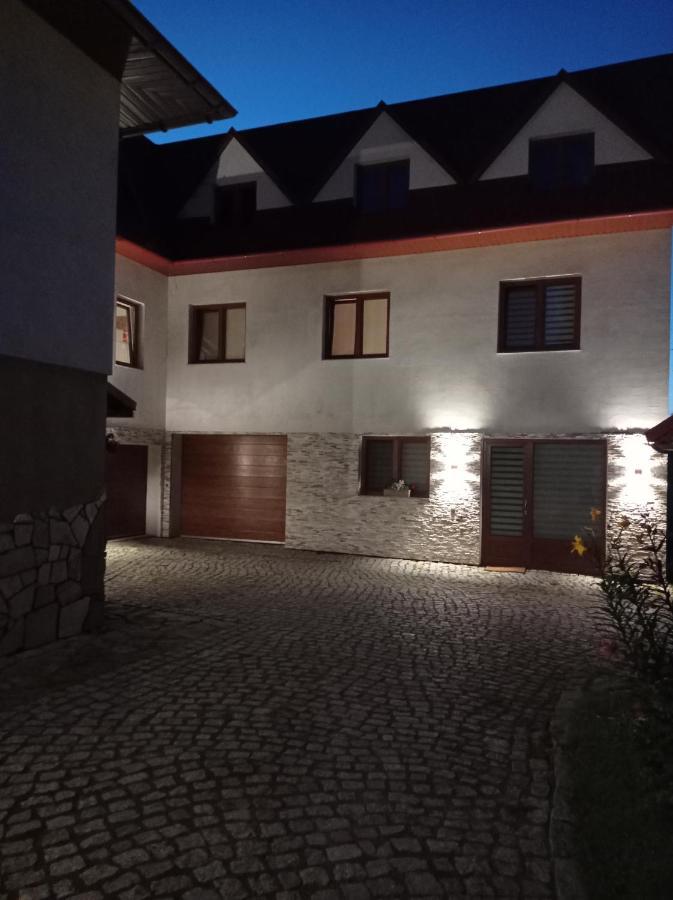 Pokoje U Jasia I Malgosi Skawa Esterno foto